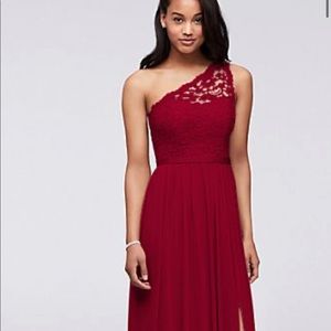 David’s Bridal Bridemaid Dress- color: apple